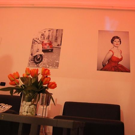 Pompei Holiday Rooms מראה חיצוני תמונה