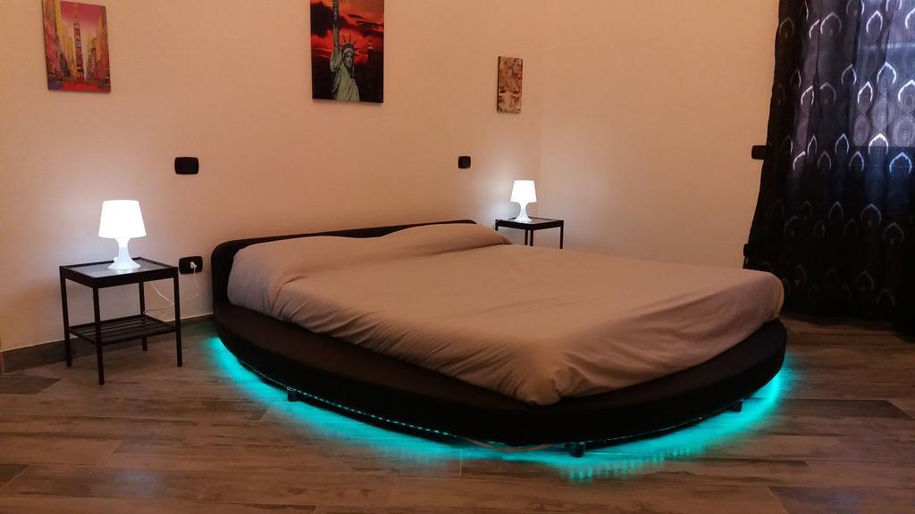 Pompei Holiday Rooms מראה חיצוני תמונה