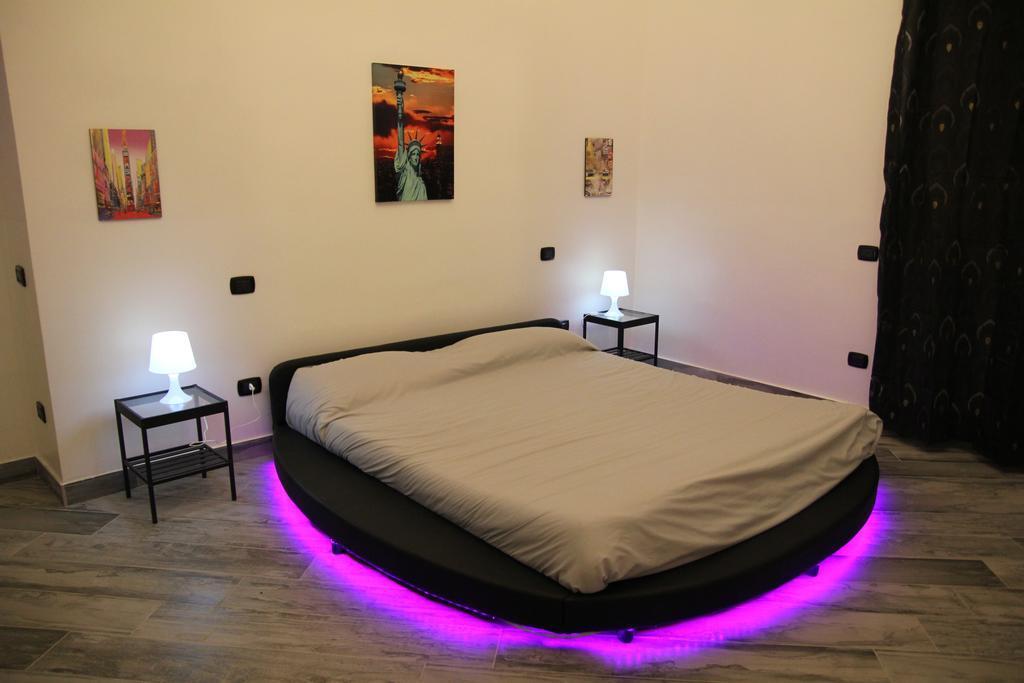 Pompei Holiday Rooms מראה חיצוני תמונה