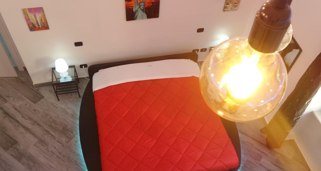 Pompei Holiday Rooms מראה חיצוני תמונה