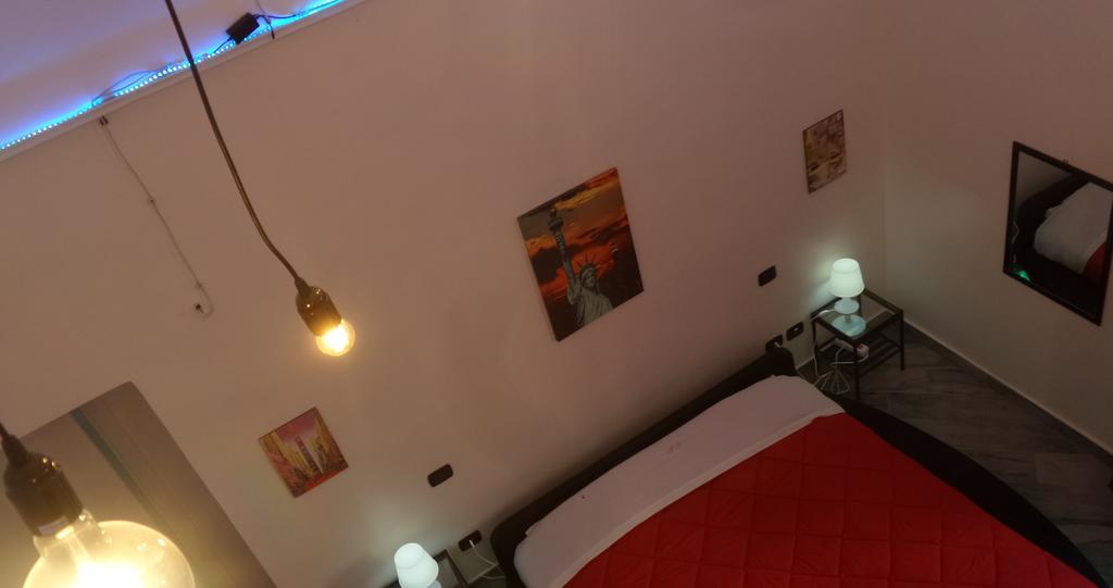 Pompei Holiday Rooms מראה חיצוני תמונה