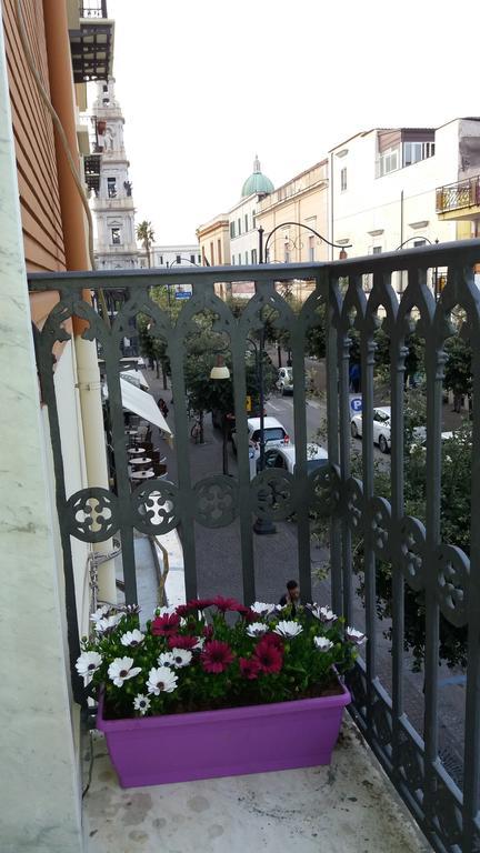 Pompei Holiday Rooms מראה חיצוני תמונה